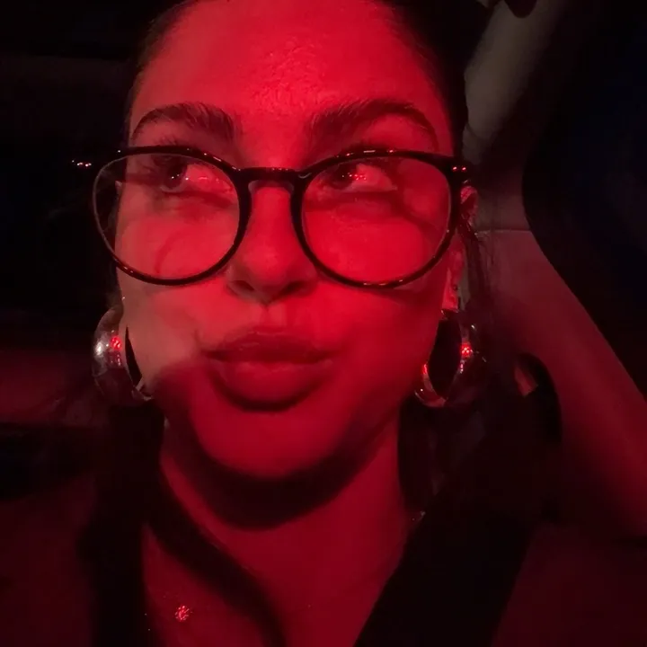 @julianaahaas