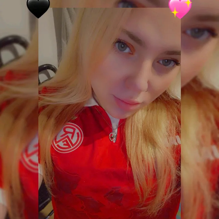 stella_meyer_24.04