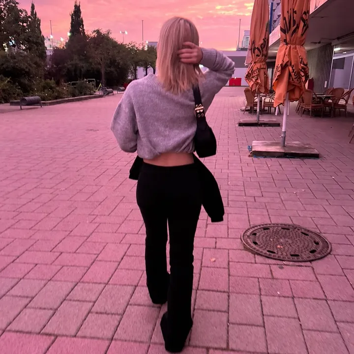 @mia.16303