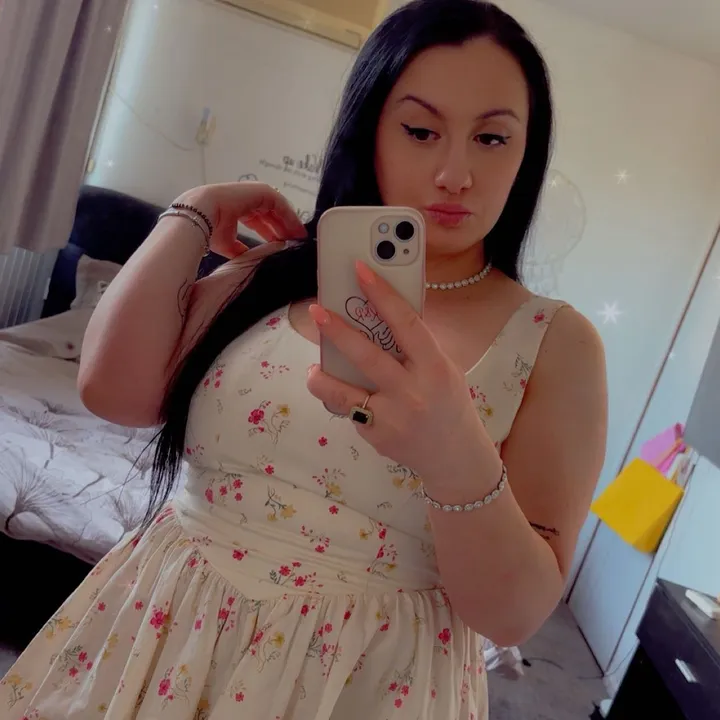 @roxanaroxyy52