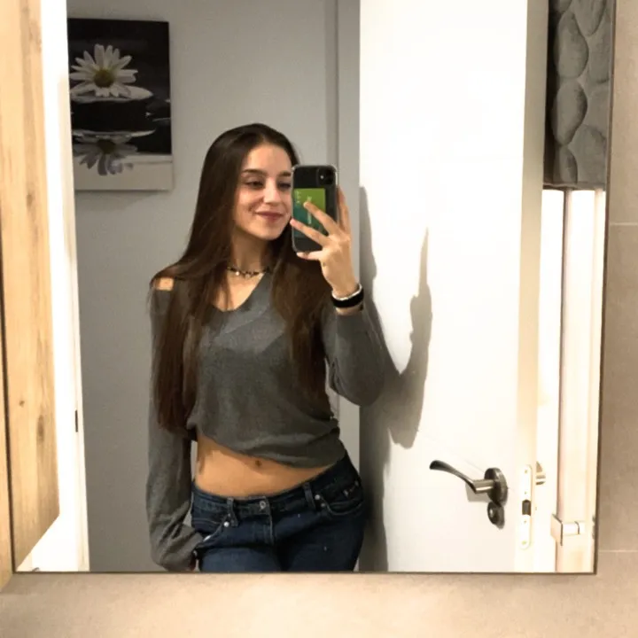 lauraapinedaa