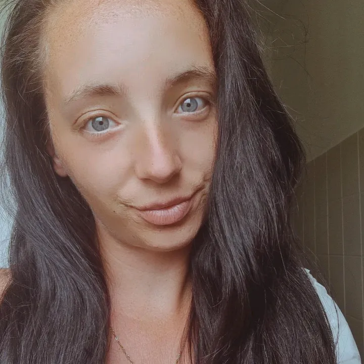 @lo.li.lisa