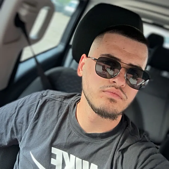 @_andrei_g02