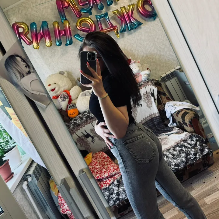 @viktoeqj4nt