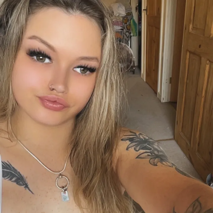 @ashleighwatts1000