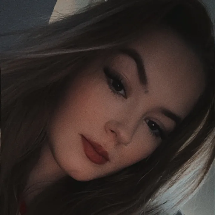 @therealelli