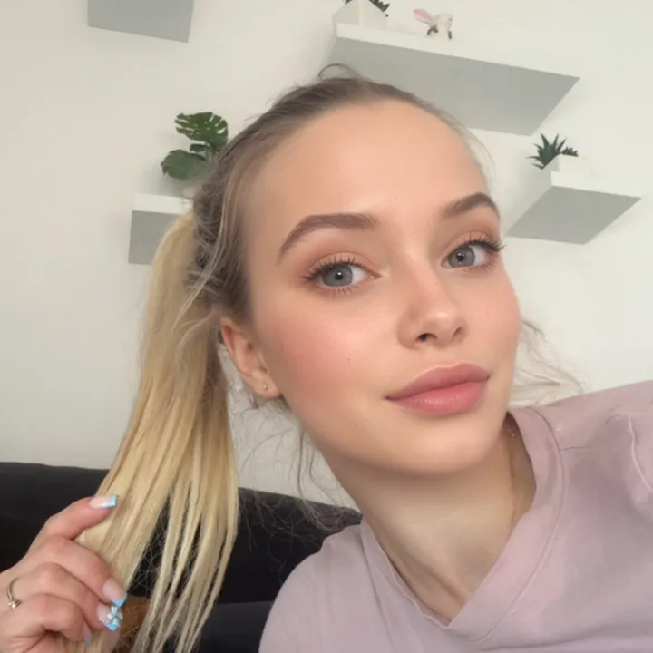 eliinasmall