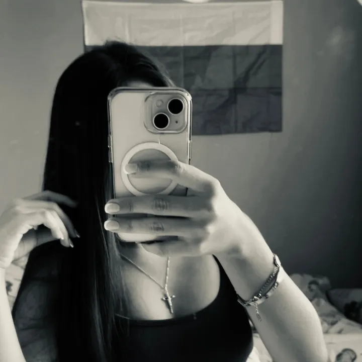 @e_user197