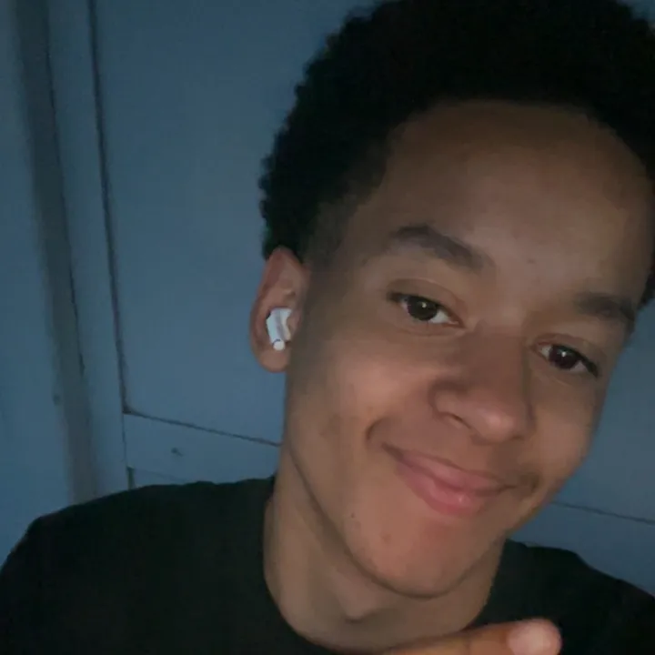 marcellsaysbehappy