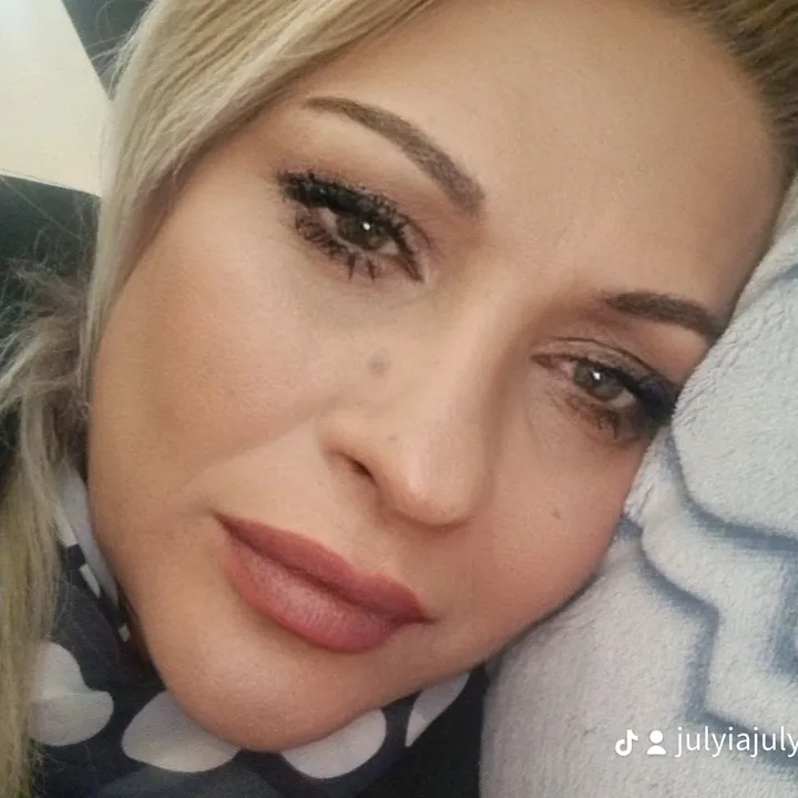 julyiajulyia