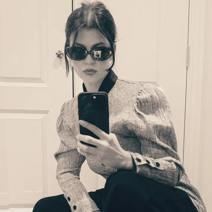 @interiorschar