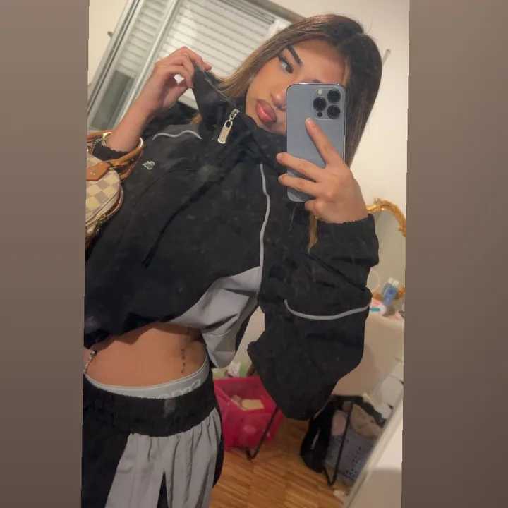 @b.alxx63