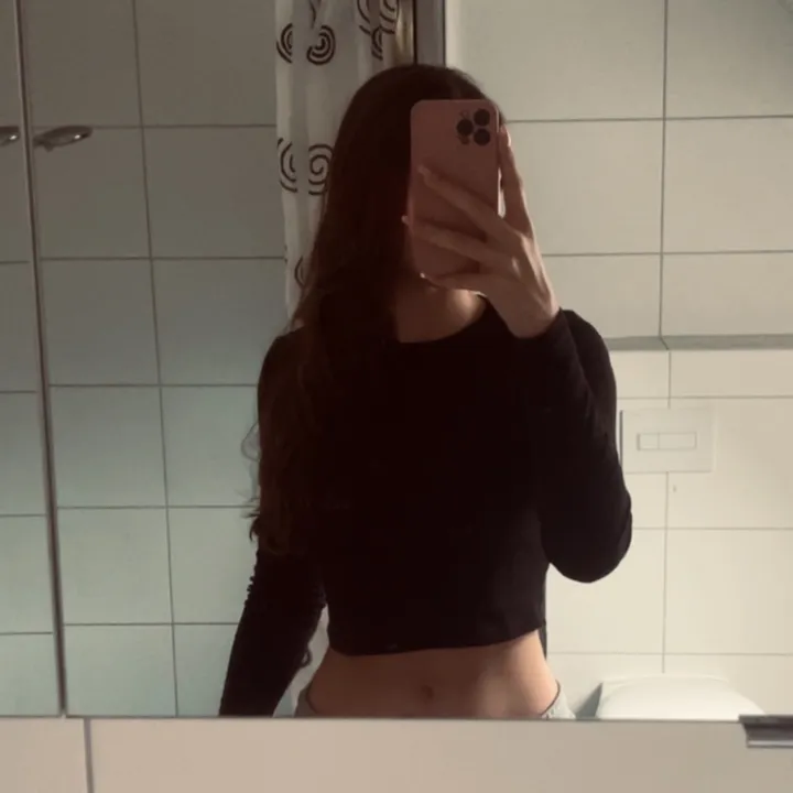 @_.miaawl_
