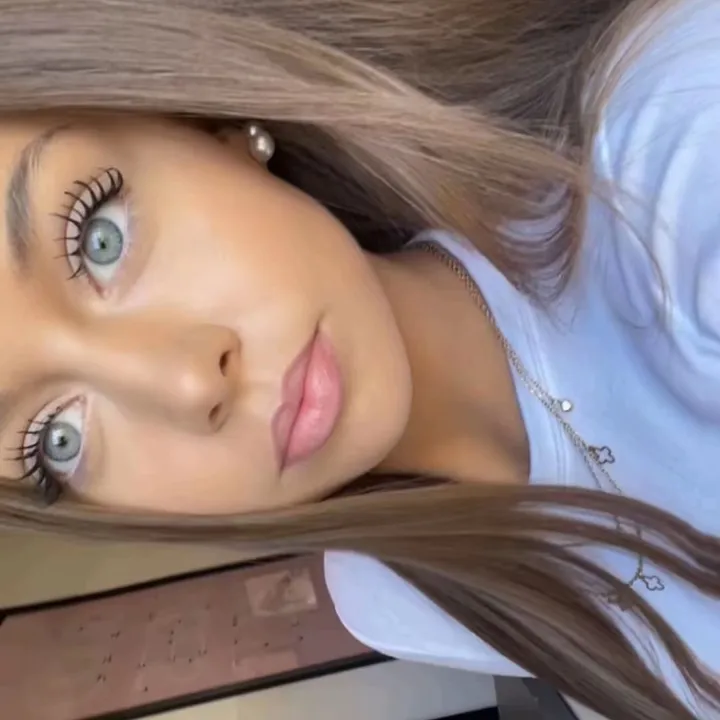 monique_20.01