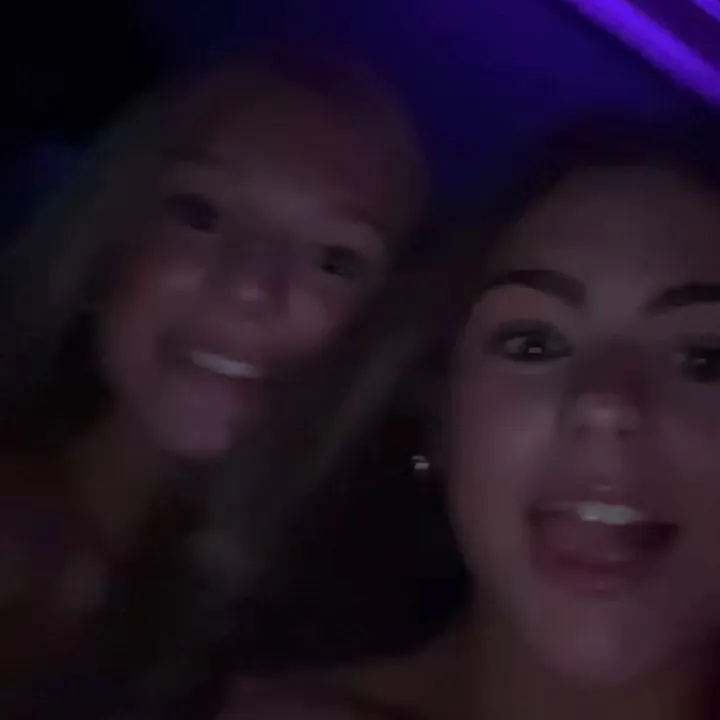 caitlinlmore27