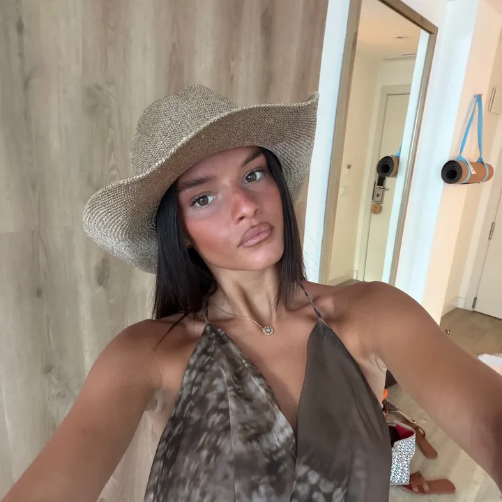 @scarletlharrison