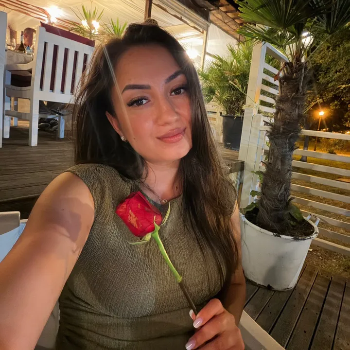 @claudia_mariaaa
