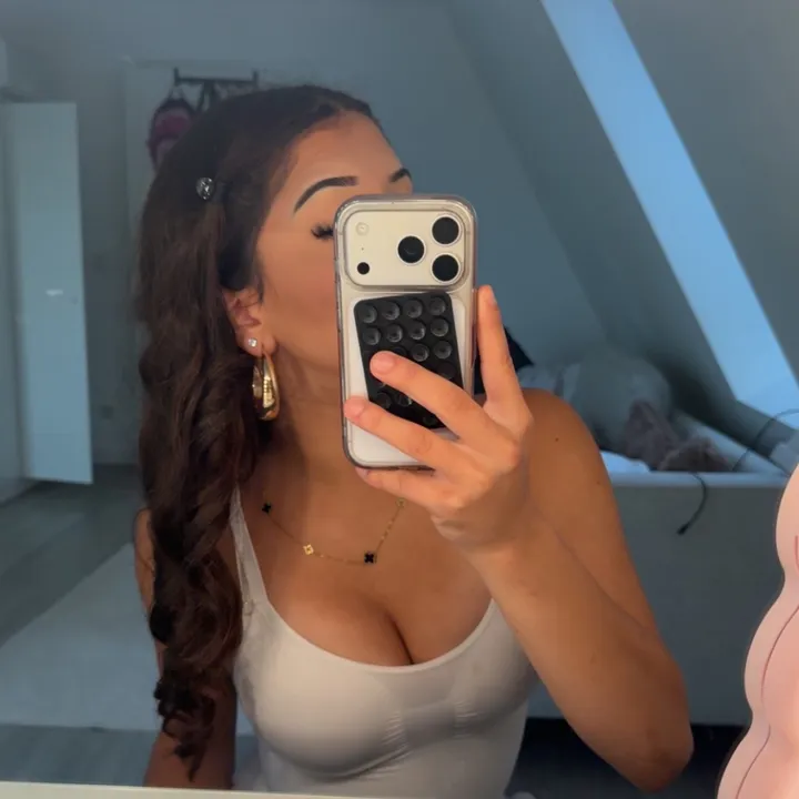 kiana_kk0