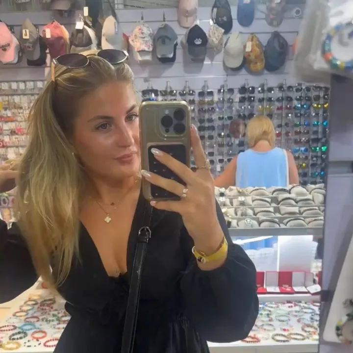 @daisynoami