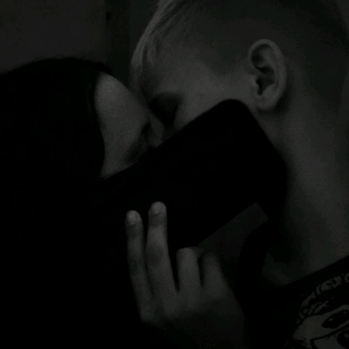 ♡𝔼𝕞𝕞𝕚♡ - original sound