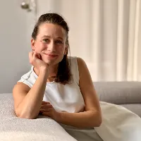doula_dora