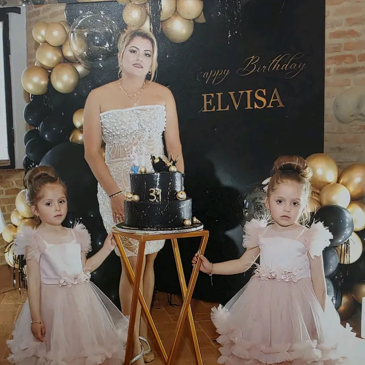 elvisa1992