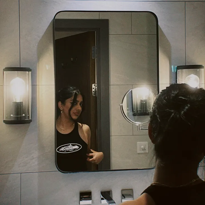@itshumaiyra