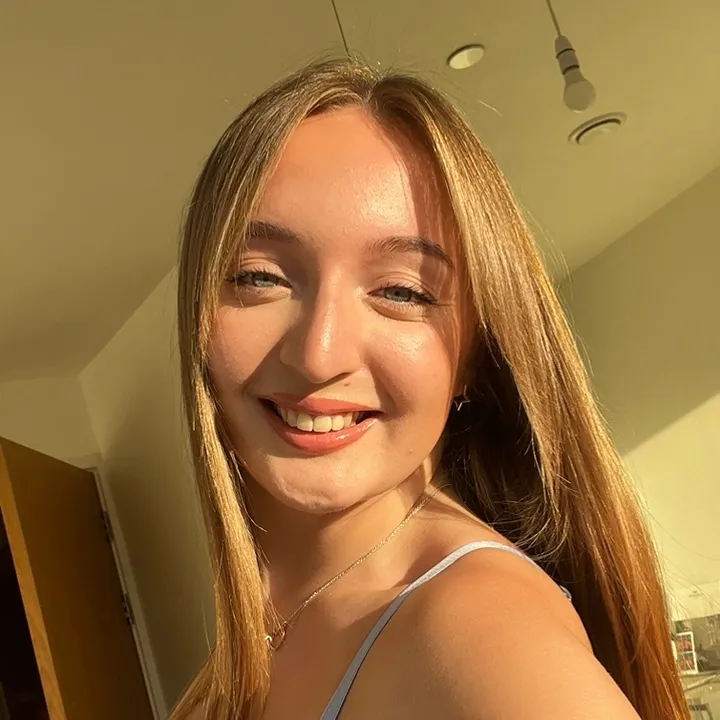 @kattycarruthers