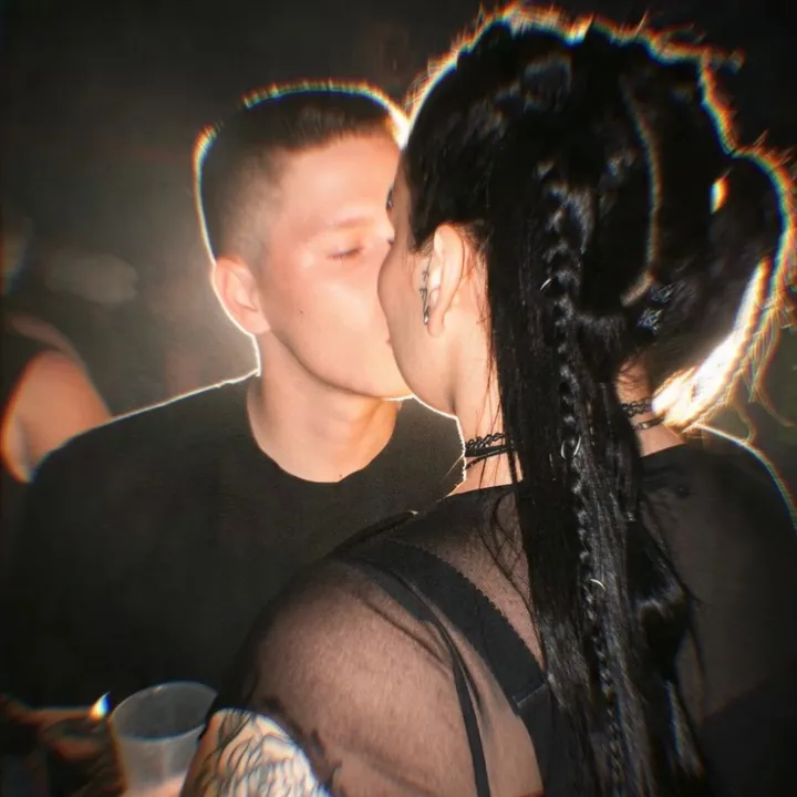 @schwesterjani