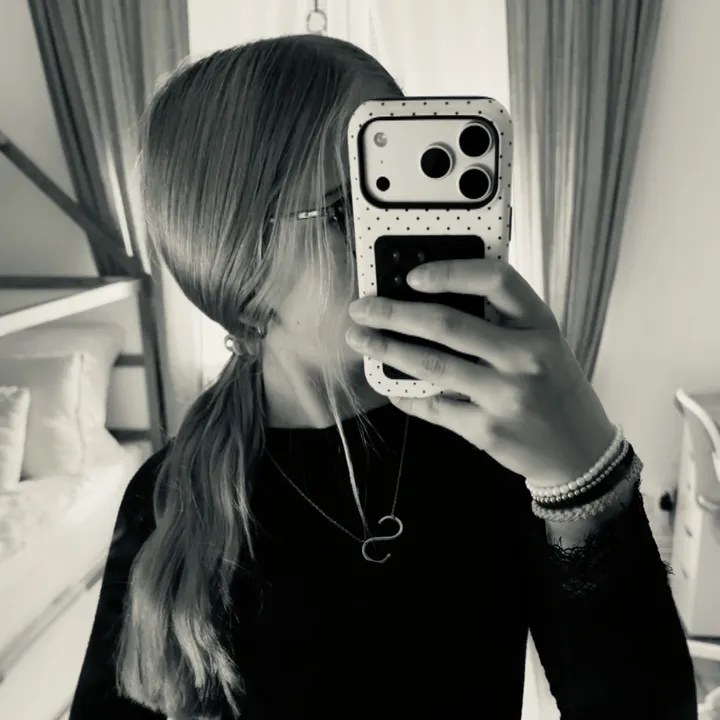 @sophia_hmb7