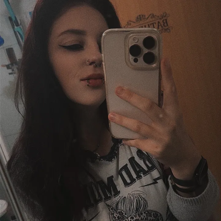 @rania_hng