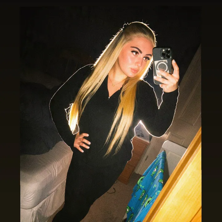 @ellie_wilson_3