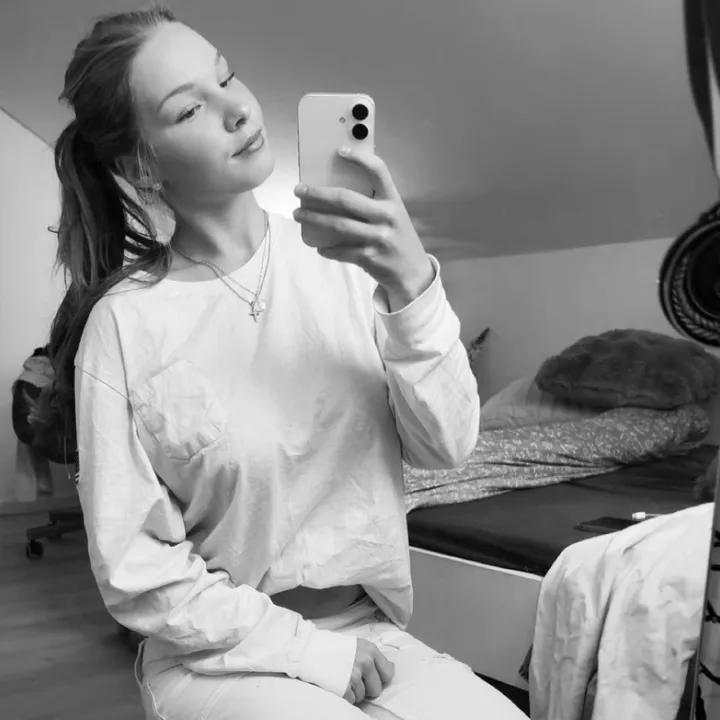 @zoey.wilms