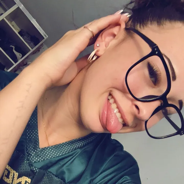 @feli_nbg7