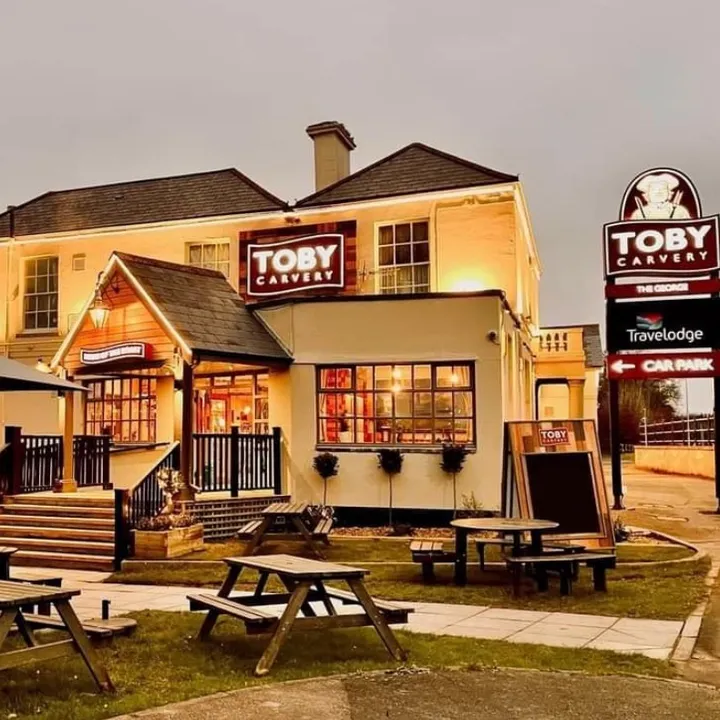 tobycarveryroborough