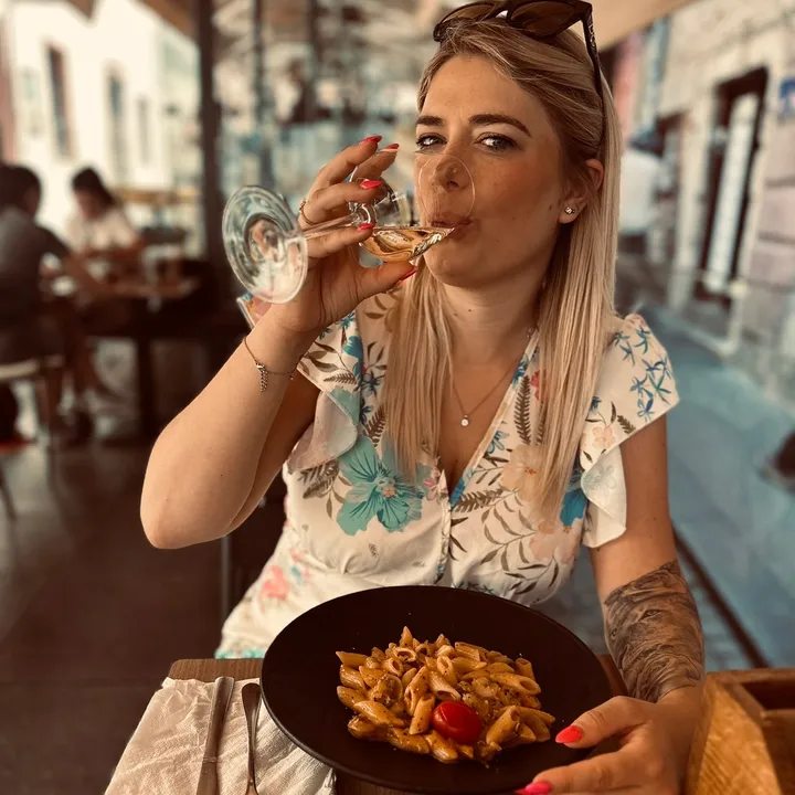 julie_sleeubus