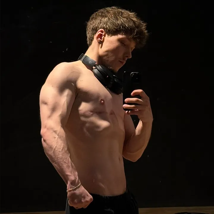 just.a.rxndom.gymbro