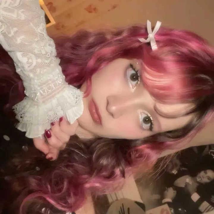 @strawberry222girl
