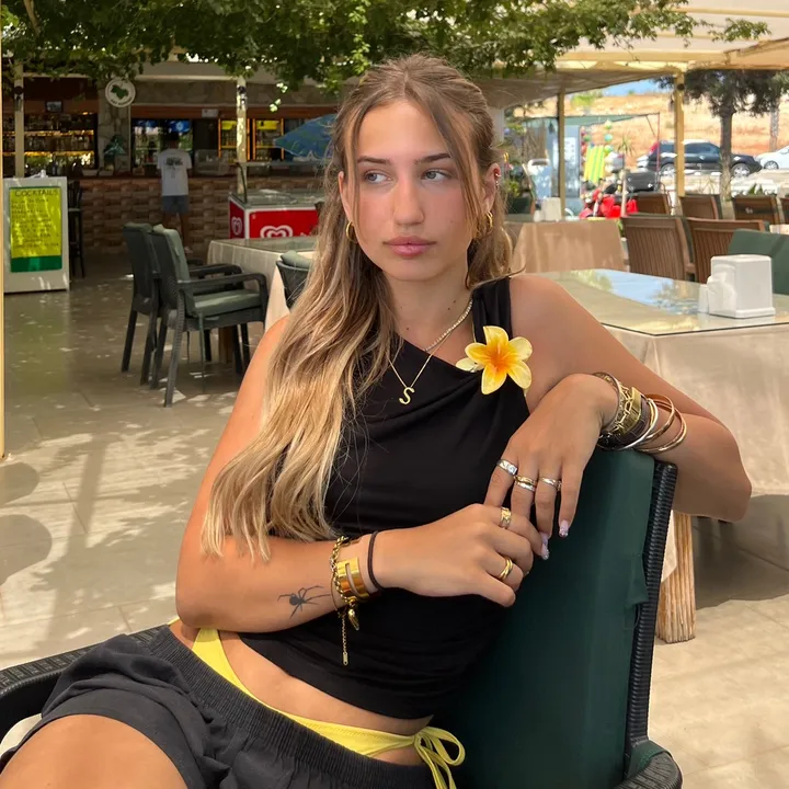 alyshiadoll