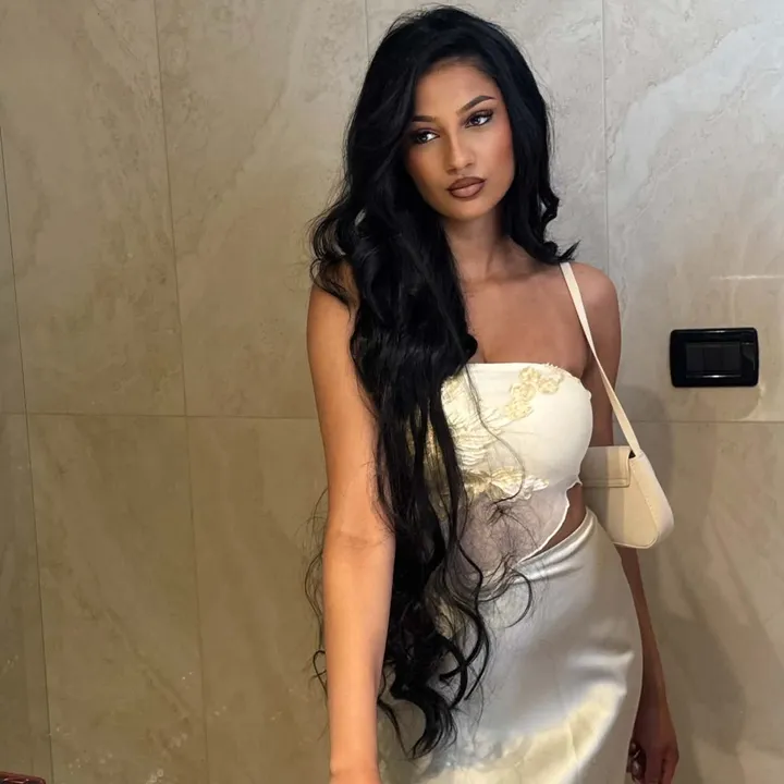 simonapollakova2