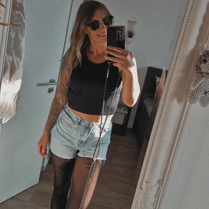 x.ilka689_
