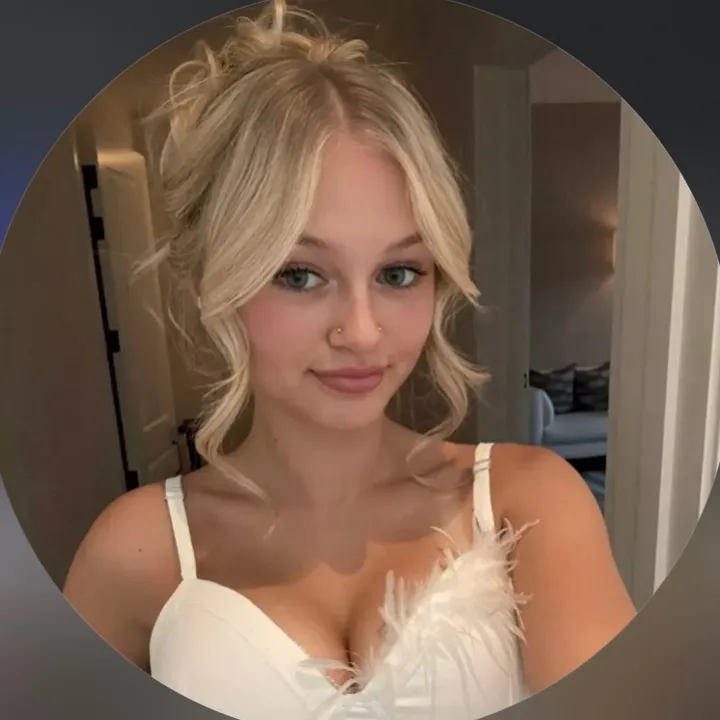 @rosawillsi