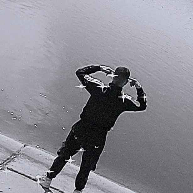 alex_frizerul1957