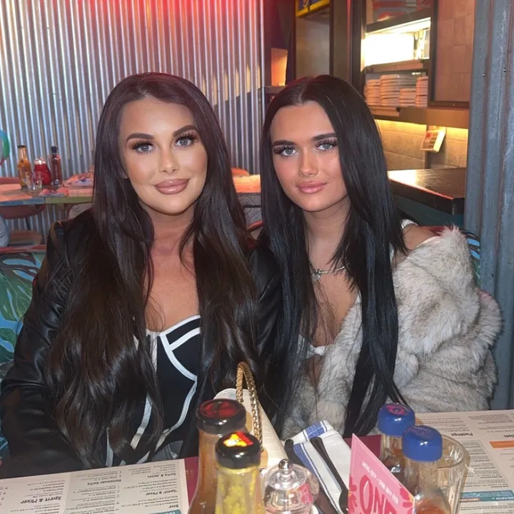 chloe_guatelli1986