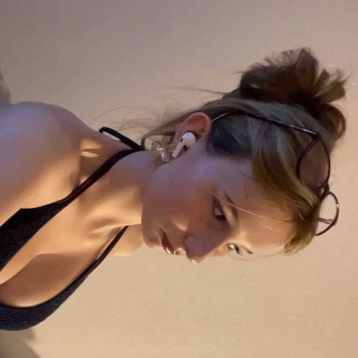 @zoe_fyou