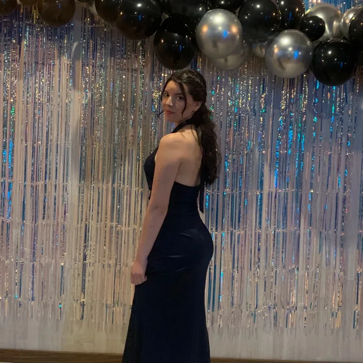 @lara_piresss7