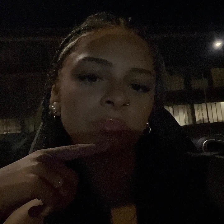 @maliaus45