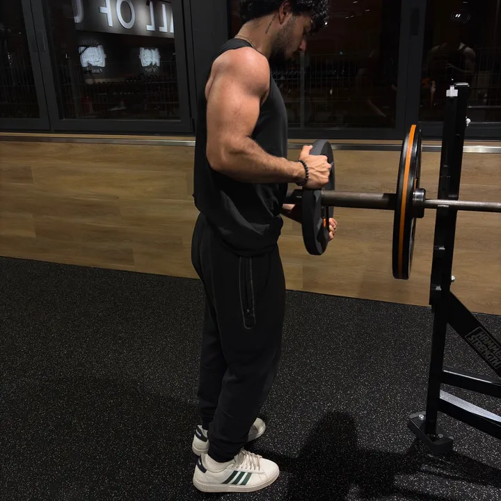 @kasra.kai