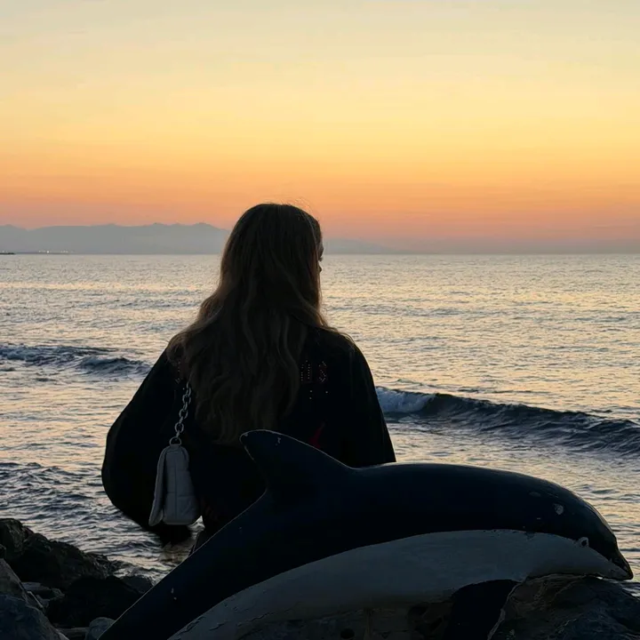 @linseyy22