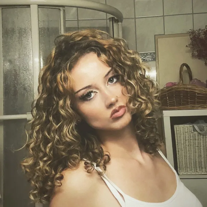 @l3elnx